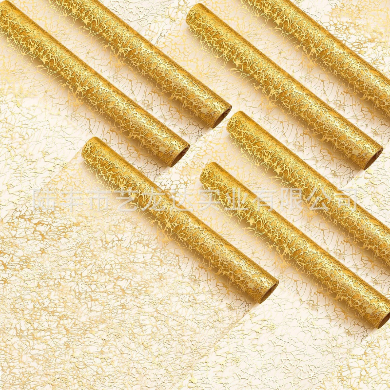 Iškraipytas tinklelio bronzinis kalėdinis vestuvių stalo takelis, gėlių pakavimas, „pasidaryk pats“ rankų darbo vakarienės pokylių dekoravimas