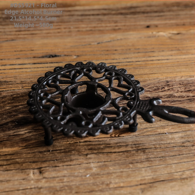 Европейски стил Ретро чугунен чайник Кафе Алкохолна печка Свещ Настолна лампа Хотелски аксесоари за дома Орнаменти Топлоизолационен държач