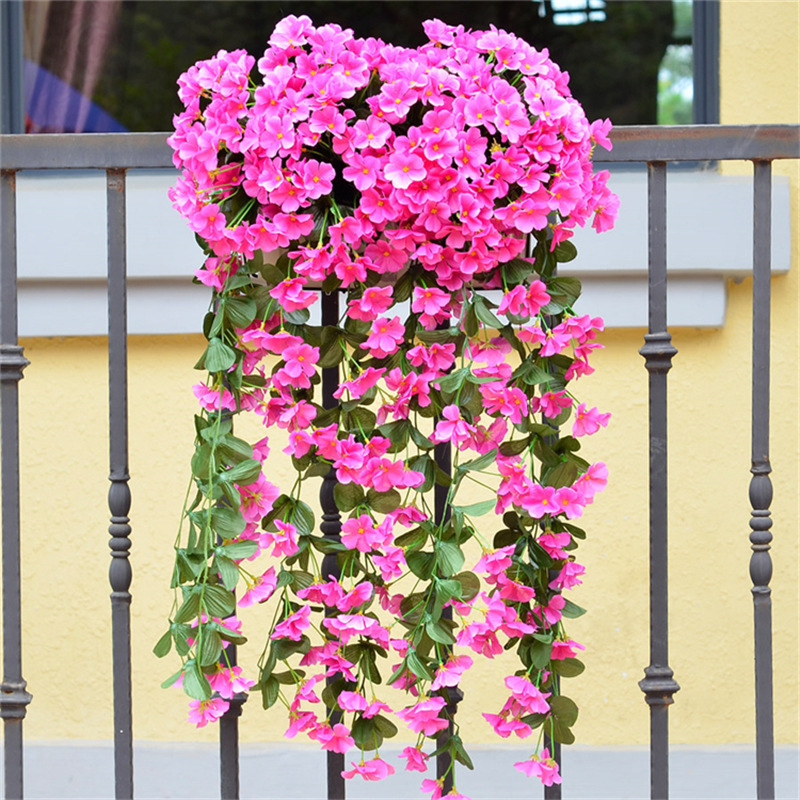 Dirbtinė violetinė sieninė pakabinama gėlių namų sienų dekoracija balkonas tvora pakabinamas krepšelis vestuvėms netikra gėlė rotangas