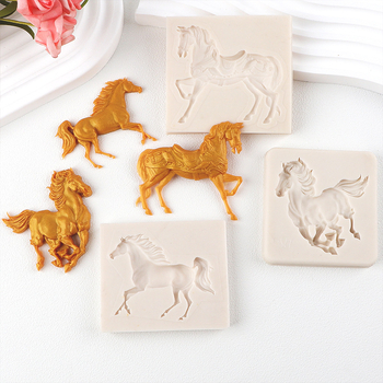 Zirgu kara zirgu folijas silikona veidne zirgu seglu šokolādes kūkas veidne īpaši viegls māla cepšanas piederums