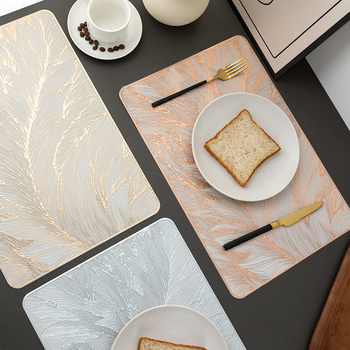 Sabiezināts bronzas krāsas galda paklājiņš, PVC siltumizolēts galda paklājiņš, ūdensnecaurlaidīgs un eļļas necaurlaidīgs, pārrobežu Amazon Xiyin cietā dibena kvadrātveida rietumu galda paklājiņš