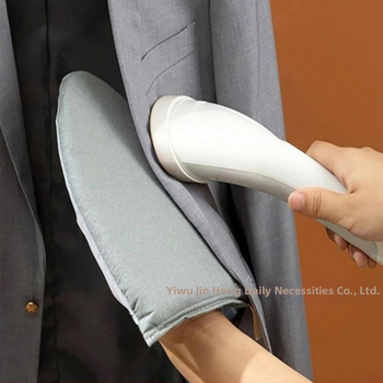 Χονδρική πώληση νέων ανθεκτικών στη θερμότητα γαντιών σιδερώματος κατά των εγκαυμάτων από τον ατμό με γάντια σιδερώματος με επίστρωση αργύρου και παχύρρευστο σφουγγάρι σε απόθεμα