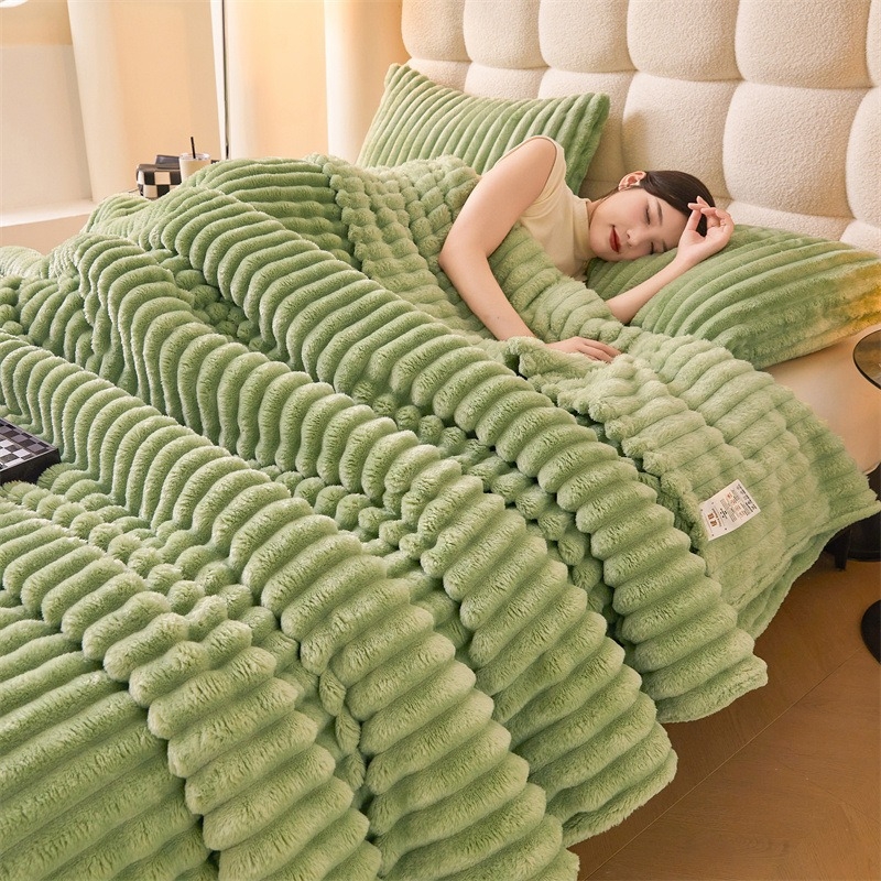 Rudens ir žiemos A klasės triušio pliušinis antklodė, sutirštinta šilta pieno aksominė pledėlė, tarpvalstybinė užsienio prekyba, gyvo flanšo antklodė