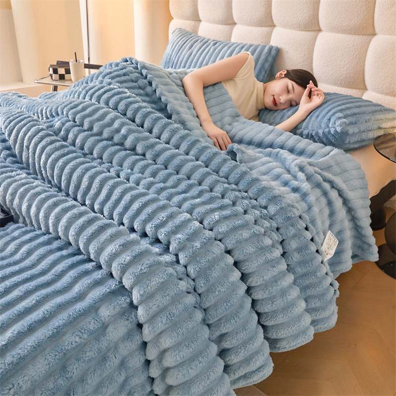 Rudens ir žiemos A klasės triušio pliušinis antklodė, sutirštinta šilta pieno aksominė pledėlė, tarpvalstybinė užsienio prekyba, gyvo flanšo antklodė