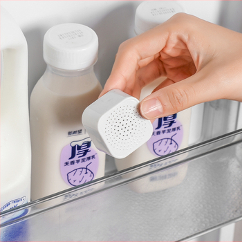 Naujas nešiojamas ir pastos dvigubos paskirties šaldytuvo aktyvuotos anglies dezodorantas, dėžutė, virtuvės spintelė, nešiojama mini dezodoranto dėžutė, 6 vnt. pakuotė