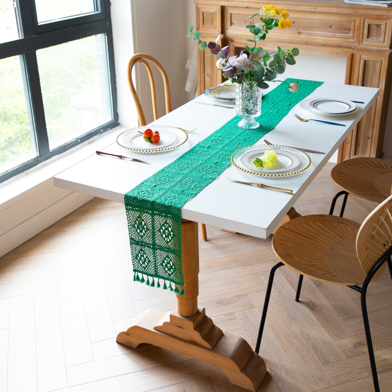 Tarpvalstybinė austa stalo vėliavėlė, šoninė spintelė, knygų lentyna, televizoriaus spintelės užvalkalas, medžiaginis stalo kilimėlis, tuščiavidurė „Amazon Homestay“ staltiesė, universalus užvalkalas, rankšluostis