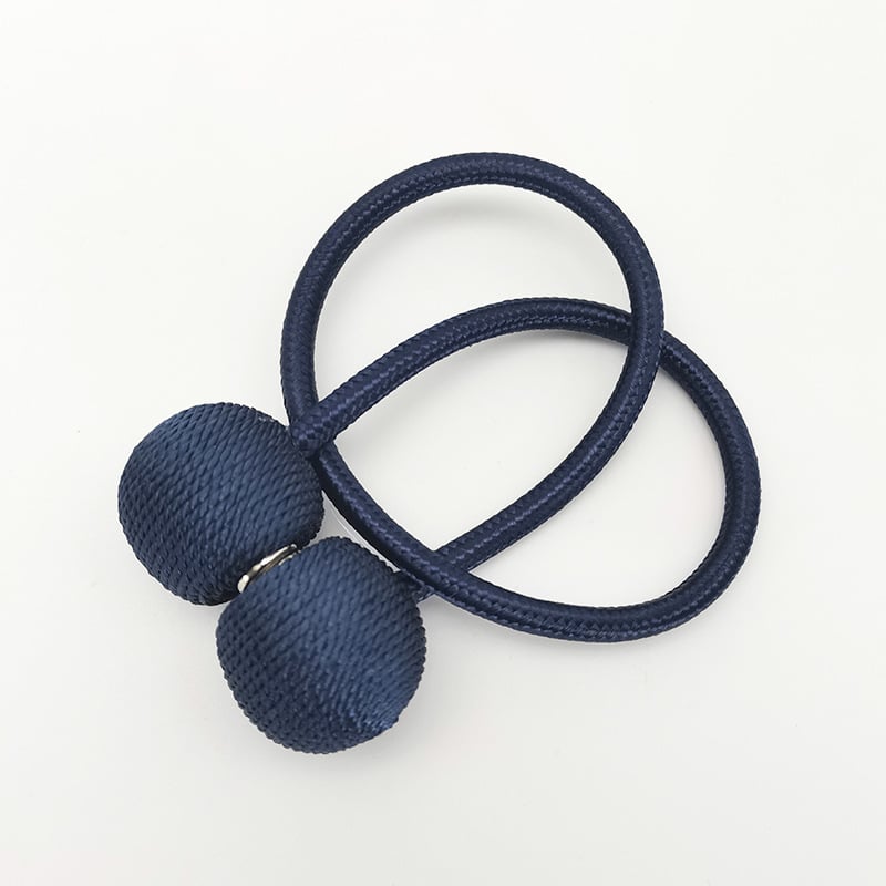 Tiesioginis gamyklinis tiekimas. Užuolaidų magnetinė sagtis be perforatorių. Kūrybinga, paprasta, universali užuolaidų ausinių magnetinė sagtis. Užuolaidų sagtis.