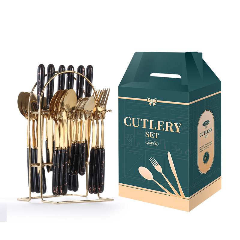 Tarpvalstybinė elektroninės prekybos nerūdijančio plieno kepsnių peilių ir šakučių rinkinys, europietiško stiliaus buitinis vakarietiško restorano stalo įrankių rinkinys, peilis, šakutė ir šaukštas, keturių dalių rinkinys