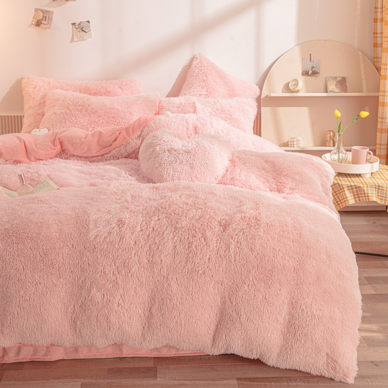 Keturių dalių pliušinis komplektas iš krištolo aksomo, šilta rudens ir žiemos paklodė, audinės aksomo antklodės užvalkalas, tinklelis, raudoni sprogimai