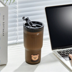 Grynasis raudonas kavos pienas arbata sultys pienas nešiojamas geriamasis puodelis studentas kūrybingas plastikinis dvigubas geriamojo šiaudelio puodelis vanduo Puodelis