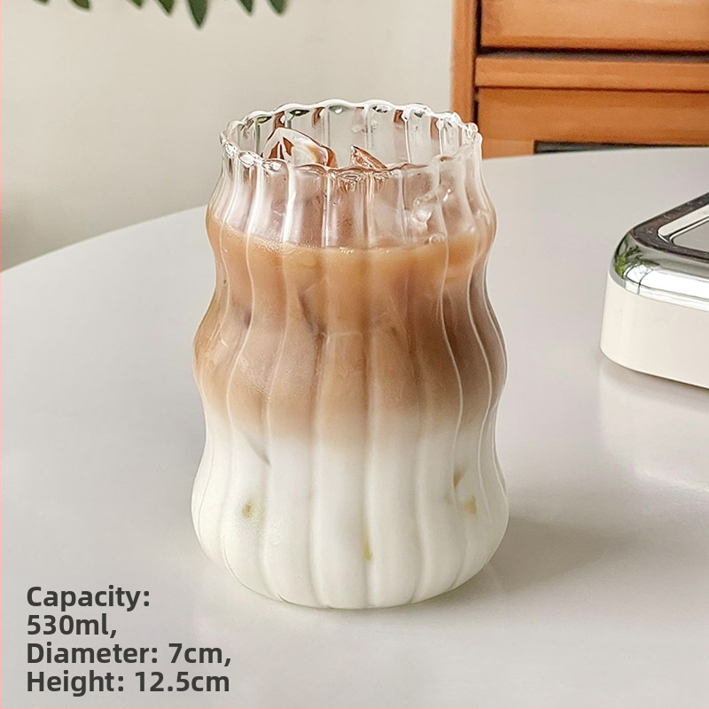 Kõrge boorsilikaatklaasist ühekihiline tass Lihtne paksendatud kõrge temperatuuriga mahlapiima tass Läbipaistev majapidamises kasutatav kõrge värviväärtusega klaas