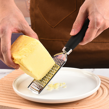 Roostevabast terasest köögividinad, 7-osaline komplekt, koogiavaja, pudeliavaja, munavahvel, melonihöövel, ingveriga hakitud jäätisetalikas