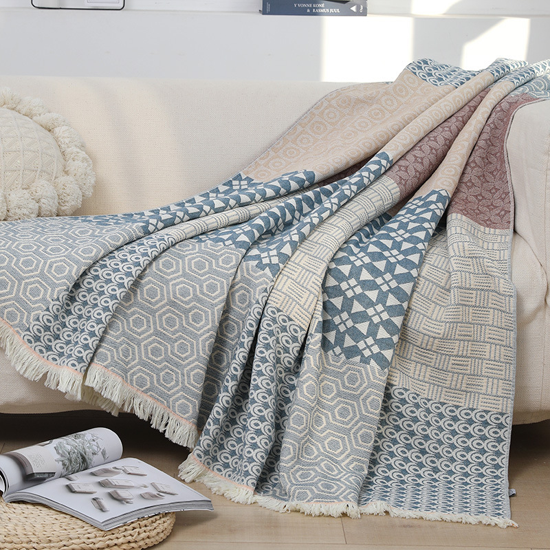 Šešių sluoksnių grynos medvilnės marlės rankšluosčių antklodė Grynos medvilnės vasarinė vėsi antklodė Dviguba antklodė Viengulė vasarinė snukučio antklodė