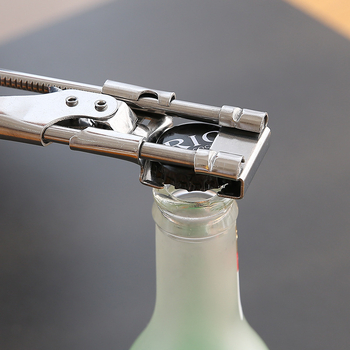 Ανοιχτήρι μπουκαλιών σε κονσέρβα κίτρινου ροδάκινου, πολυλειτουργικό ανοιχτήρι κονσερβών, ανοιχτήρι καπακιών οικιακής χρήσης, ανοιχτήρι καπακιών περιστρεφόμενου καπακιού