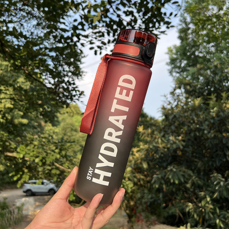 Tarpvalstybinis „Amazon“ 32oz gradientinis vieno sluoksnio tiesioginio geriamojo vandens puodelis sportui, didelės talpos rankenos atšokimo dangtelis su nešiojamu svarstyklėmis