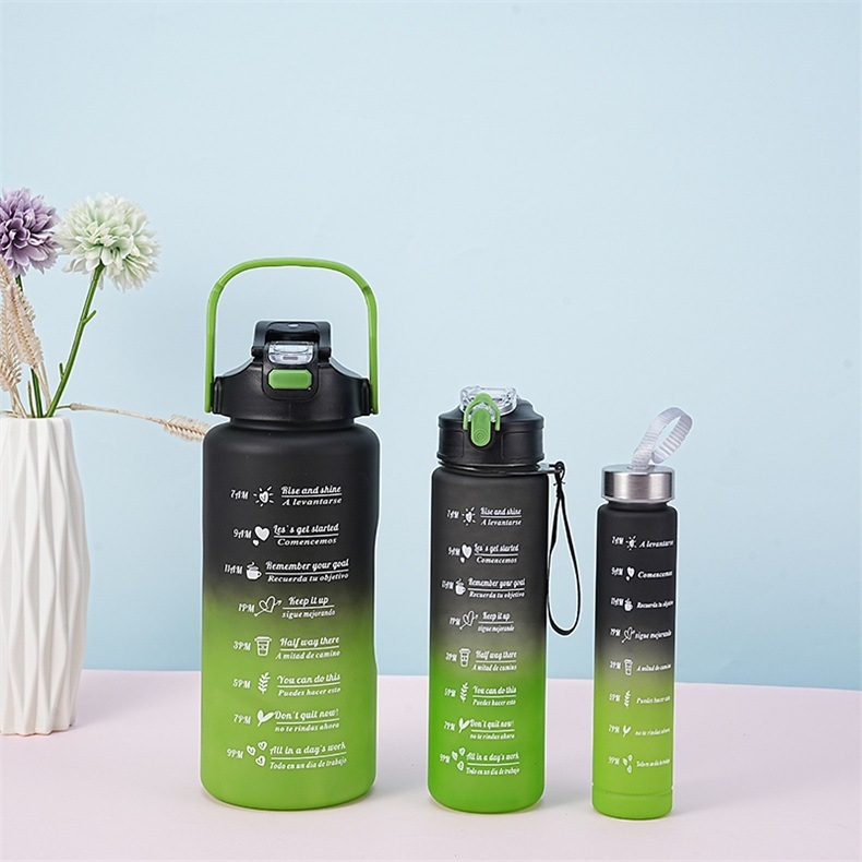 Διασυνοριακό Αθλητικό Ποτήρι Νερού Καλοκαιρινό Κύπελλο Μεγάλης Χωρητικότητας Σετ Τριών Τεμαχίων Κύπελλο Βραστήρα με Καλαμάκι, Πλαστικό Κύπελλο Space Cup Χονδρική