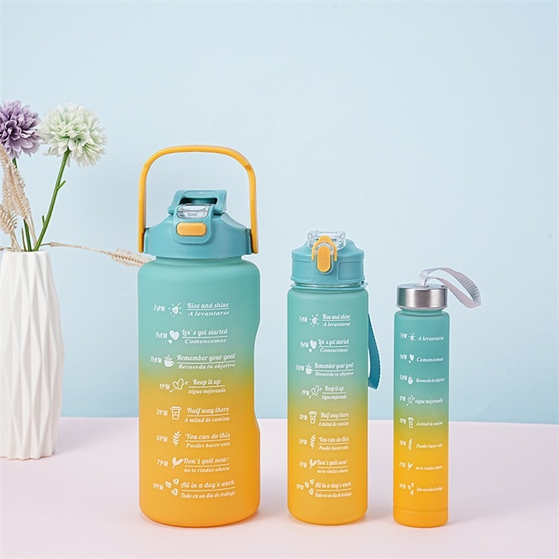 Διασυνοριακό Αθλητικό Ποτήρι Νερού Καλοκαιρινό Κύπελλο Μεγάλης Χωρητικότητας Σετ Τριών Τεμαχίων Κύπελλο Βραστήρα με Καλαμάκι, Πλαστικό Κύπελλο Space Cup Χονδρική