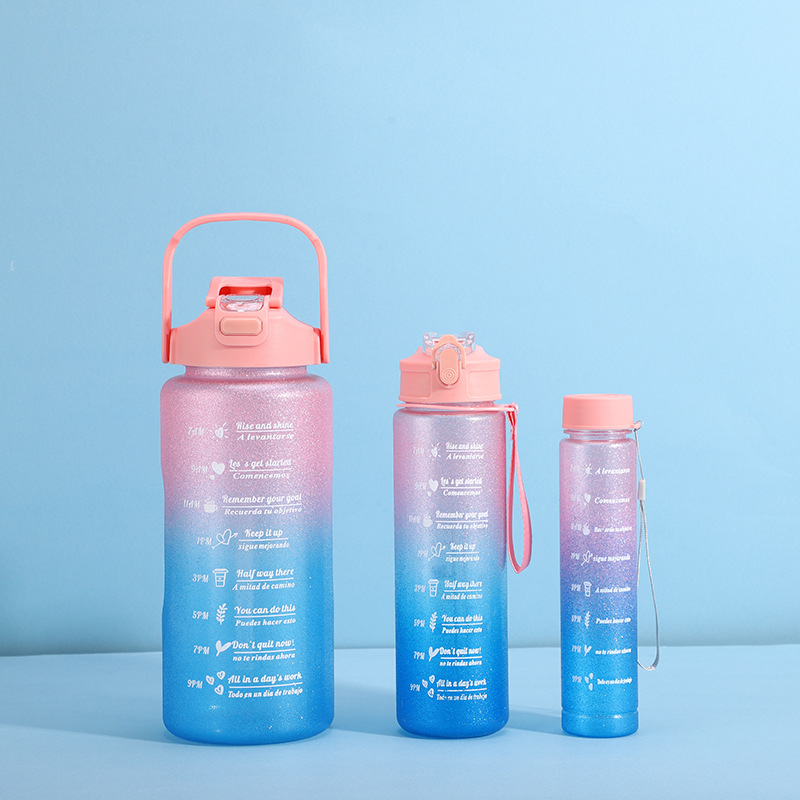 Διασυνοριακό Αθλητικό Ποτήρι Νερού Καλοκαιρινό Κύπελλο Μεγάλης Χωρητικότητας Σετ Τριών Τεμαχίων Κύπελλο Βραστήρα με Καλαμάκι, Πλαστικό Κύπελλο Space Cup Χονδρική