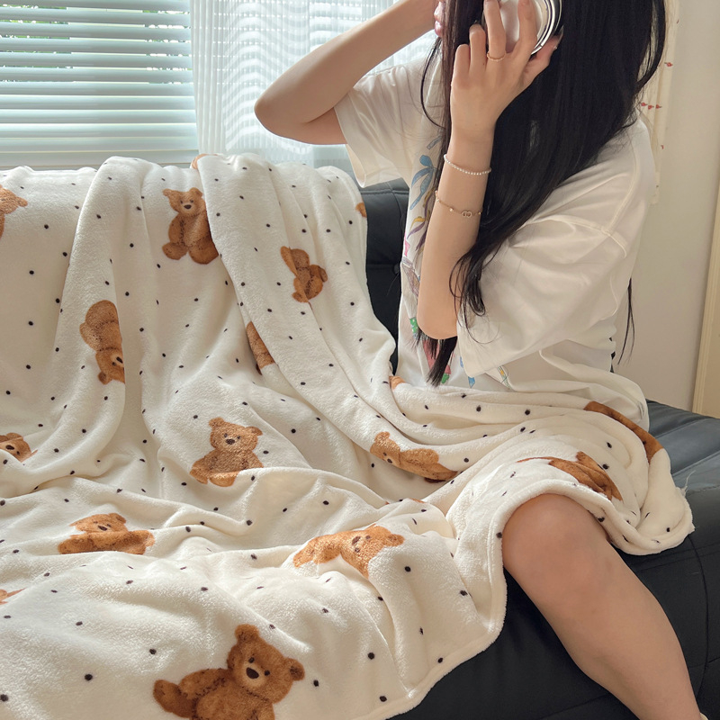 Paksendatud koomiksipiimafliisist tekk Sügis- ja talvine paksendatud faleirongitekk Vaba aja diivanitekk Uinakute tekk Piiriülene tekk