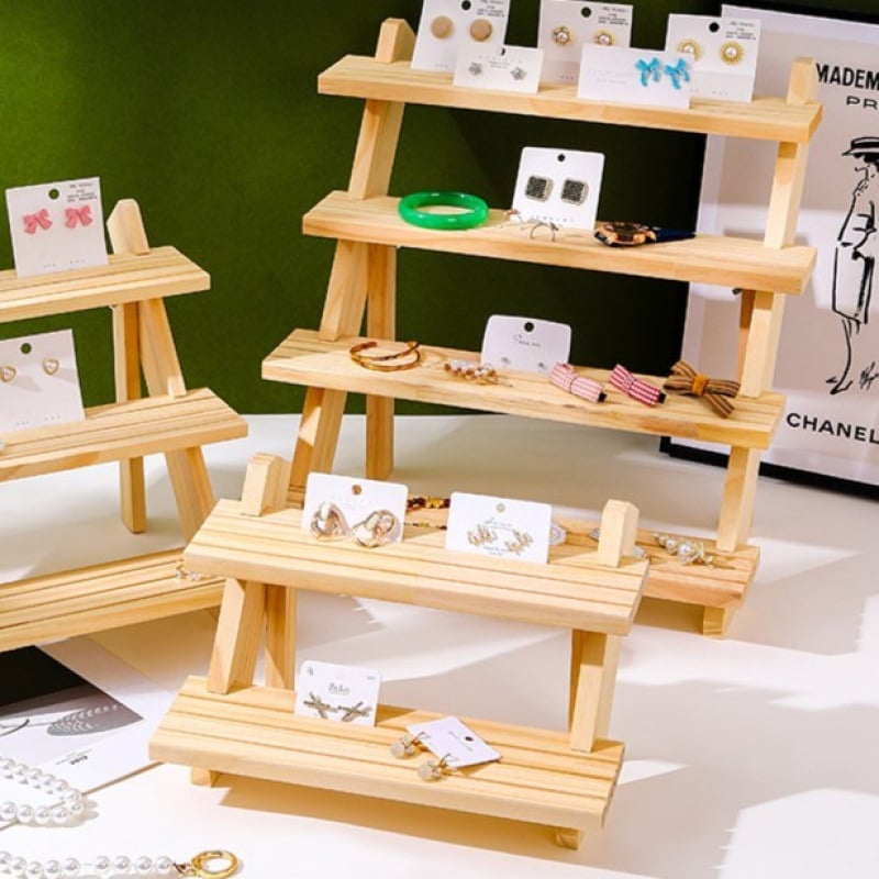 Vitriinkapi tööpinnale, täispuidust redel, ehete vitriin, loomingulised ehted, kaunistused, vitriin, live-leti hoiustamine