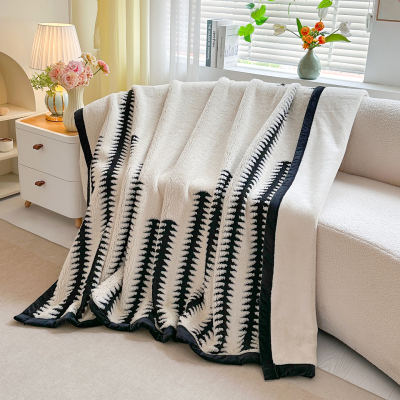 Juodai baltas katijoninis debesų brokato aksominis kompozicinis daugiafunkcis antklodė, laisvalaikio užtiesalas, aksominis antklodė, išskirtinė dovanų dėžutė iš užsienio