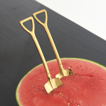 Prabangus auksinis šerblio šaukštas, kvadratinis, kūrybingas kareivio kastuvas, desertinis šaukštas, vaikiškas šaukštas, arbūzinis šaukštas, mielas šaukštas