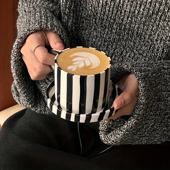 Скандинавска винтидж чаша за кафе, чаша за мляко, чаша за вода, ръчно рисувана на райета, офис, домакински, средновековен, закуска, керамична чаша