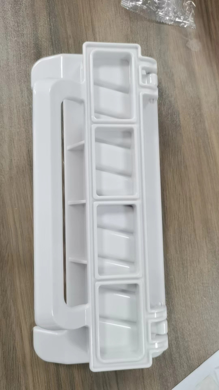 Нов креативен преносим сгъваем инструмент за барбекю, шишче за барбекю, практичен инструмент за пробиване на месо за външно барбекю