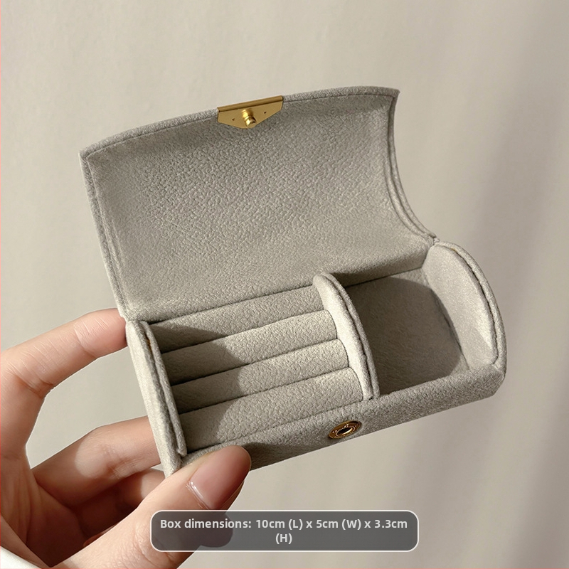 Изящна преносима мини кутия за съхранение на бижута, дамска пътна антиоксидационна пръстен бижута лека луксозна фланелена кутия за бижута