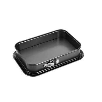 Küpsetusvahendid Majapidamises ristkülikukujuline küpsetuspann, mis ei määri süsinikterasest, elav põhi, paisuv alumine lukuga koogivorm, koogi küpsetusplaat