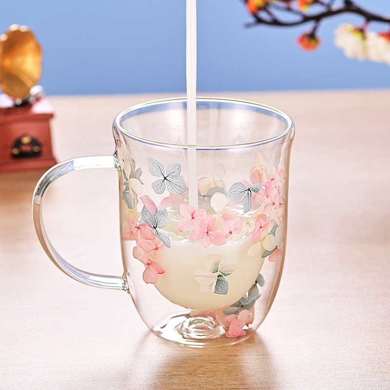 Majapidamises kasutatav kõrge borosilikaadist soojusisolatsiooniga tass, mahlatass, igavene lill, kahekihiline piimaklaas, kaasas kingitus, kõrge värviväärtusega klaas