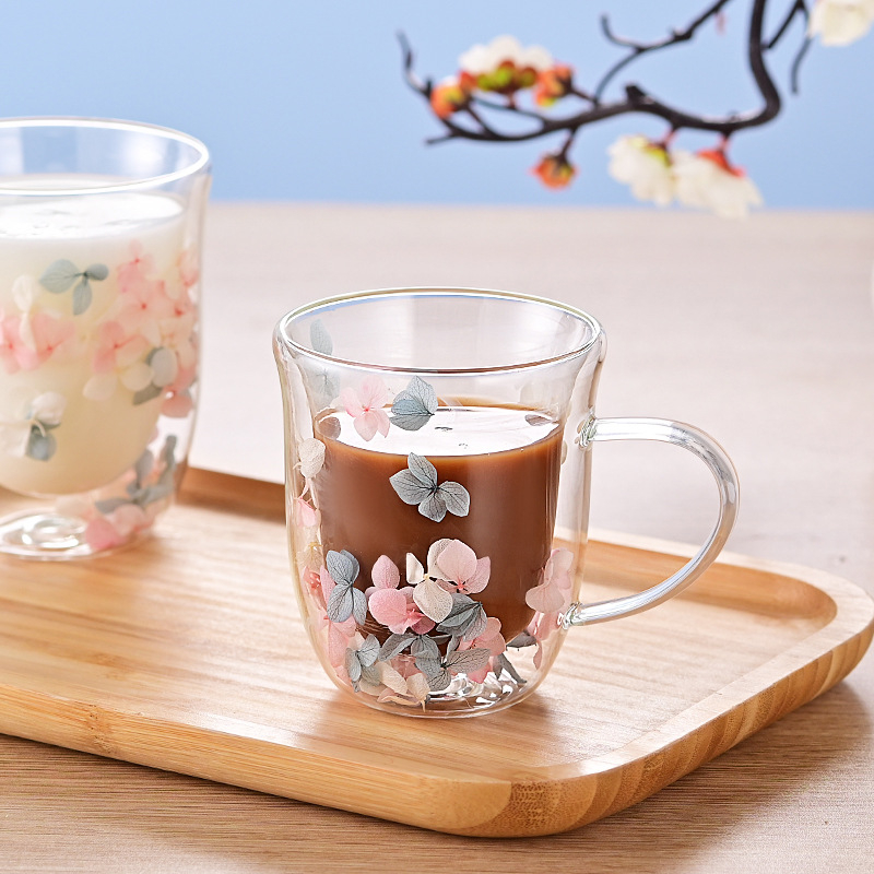 Majapidamises kasutatav kõrge borosilikaadist soojusisolatsiooniga tass, mahlatass, igavene lill, kahekihiline piimaklaas, kaasas kingitus, kõrge värviväärtusega klaas