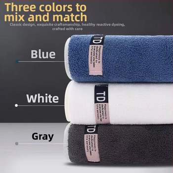 Ärimeeste täiskasvanutele mõeldud rätik, mustust ja juukseid mitteläbilaskev korallfliisist üliimav härrasmehe stiilis riidest sildiga suur käterätik