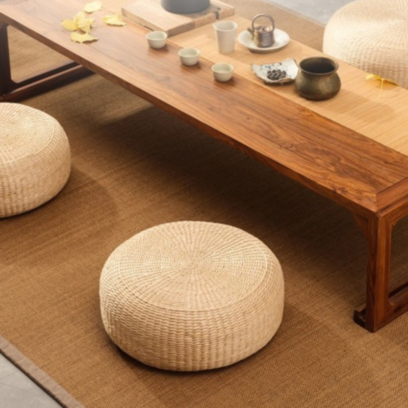 Futoni padi, ümara servaga Jaapani õlgedest pupupadi, padi, laheakna rõdu, kokkuvarisemiseta padi, meditatsioonimatt, meditatsioon