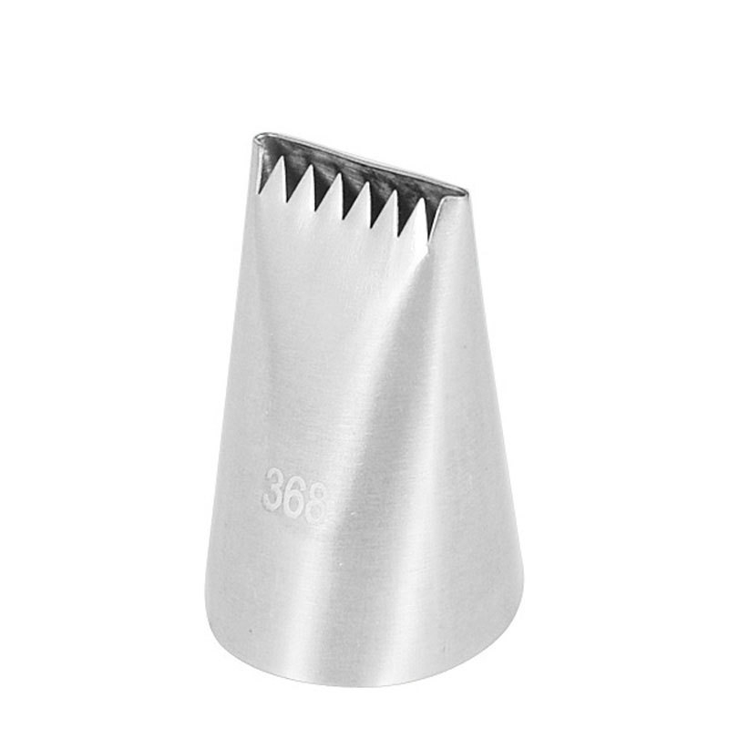 Keskmise suurusega ja suured lehed lameda suuga mitmekordse roostevabast terasest kondiitritoodete otsikuga koorepihusti kookikreemi kaunistamiseks