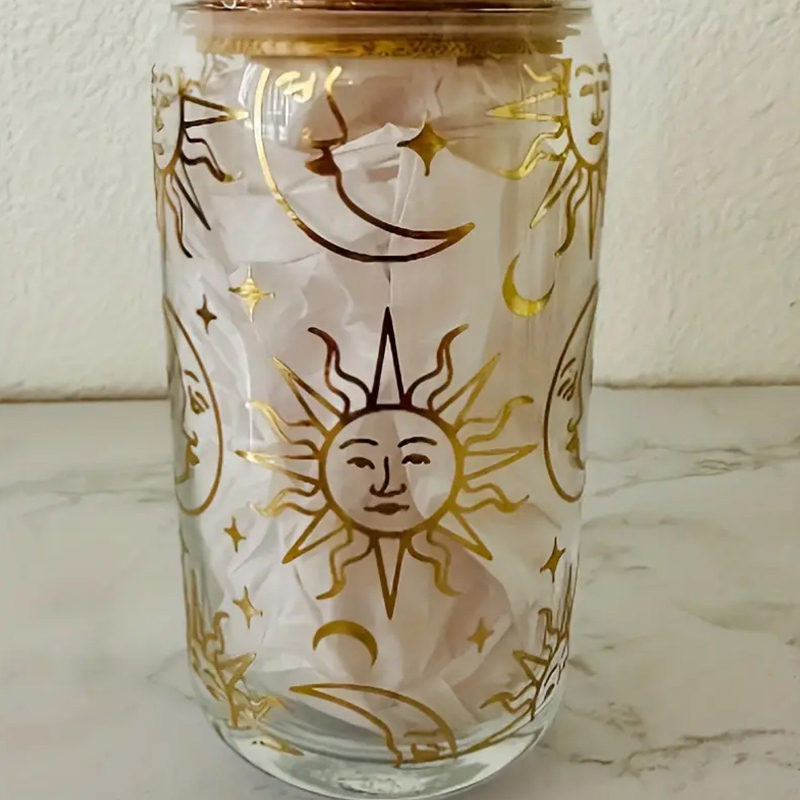 Piiriülene borosilikaatklaasist tass, kõrge värviväärtusega, loominguline kuldne päikese ja kuu koolajook, bambusest kaas, 16oz suure mahutavusega pipetitops