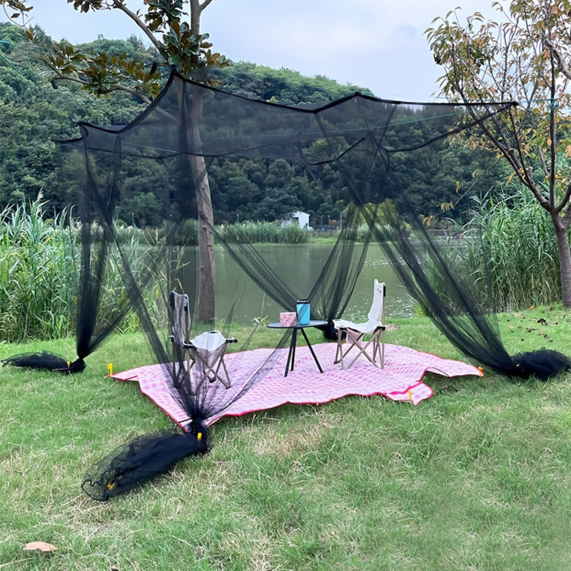 Suvine õues kämpingu sääsevõrk neljaukseline telk Palace sääsevõrk paigaldusvaba suurenenud krüptimisega ruudukujuline võrk voodimantel