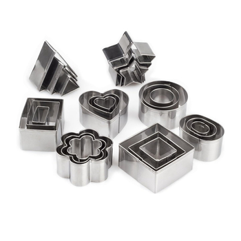 Tarpvalstybiniai 30 vnt. skardos dėžutės sausainių formos mini cukraus sausainių spausdinimo kostiumai kepimo įrankiai