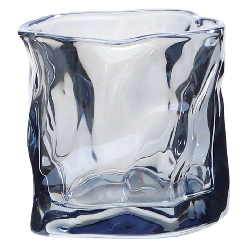 Ebakorrapärane klaasist tass, keerdtass, viski külma veega klaas, puuviljaveini tass, välismaine veini šampanjaklaas, loominguline veiniklaas