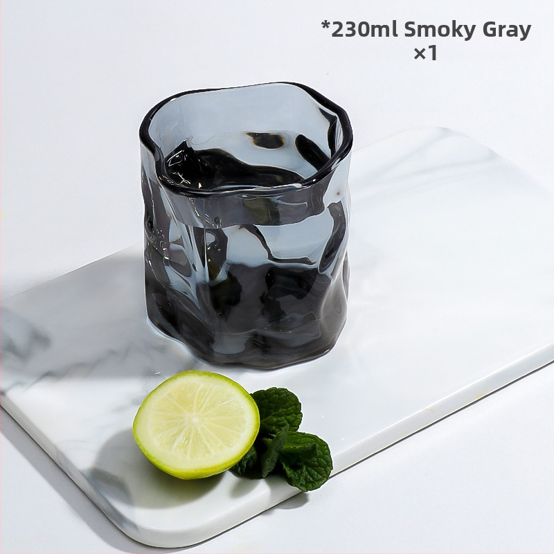 Ebakorrapärane klaasist tass, keerdtass, viski külma veega klaas, puuviljaveini tass, välismaine veini šampanjaklaas, loominguline veiniklaas