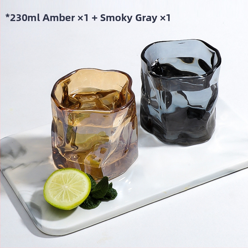 Ebakorrapärane klaasist tass, keerdtass, viski külma veega klaas, puuviljaveini tass, välismaine veini šampanjaklaas, loominguline veiniklaas