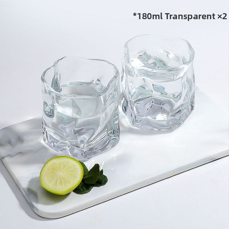 Ebakorrapärane klaasist tass, keerdtass, viski külma veega klaas, puuviljaveini tass, välismaine veini šampanjaklaas, loominguline veiniklaas