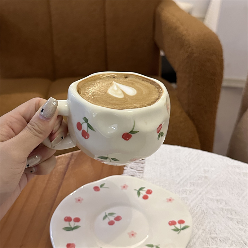 Korea stiilis käsitsi maalitud lilleline käsitsi valmistatud keraamiline kohvitass, piiriülene väärtuslik hommikusöögitass, lattetass