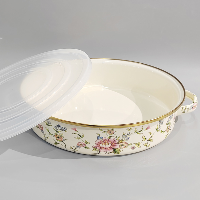 Ypač storas emaliuotas binauralinis kepimo indas su dangčiu, emaliuotas binauralinis indas, negilus puodas, sriubos dubuo, koldūnų padėklas, omarų patiekalas, kepsnių patiekalas