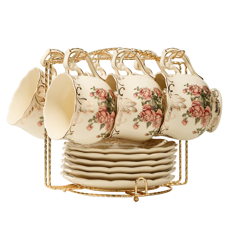 Europietiško stiliaus kavos puodelis, tinkantis mažam prabangiam buitiniam popietės arbatos puodeliui, aukštos kokybės keraminis kavos puodelis ir lėkštutė