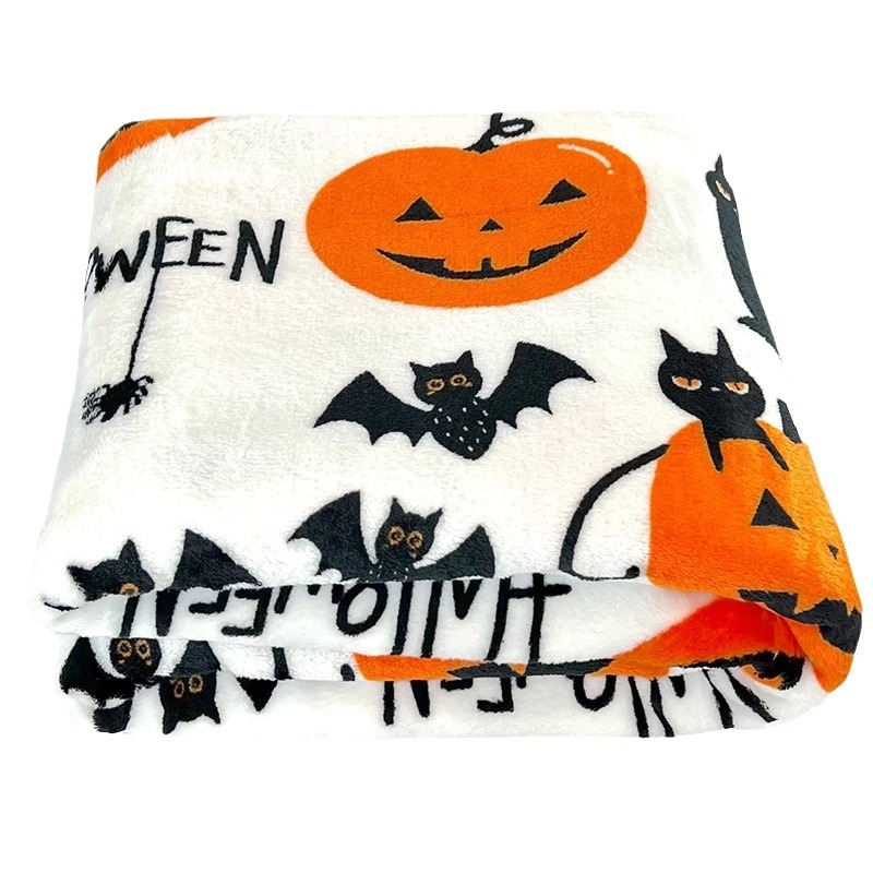 Šaltinio gamykla tiesiogiai tiekia „Amazon AliExpress“ Helovino tematikos moliūgų šikšnosparnių spausdinimo flanelinę antklodę