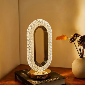 Svjetla luksuzna kristalna stolna lampa, noćna lampa za spavaću sobu, ukrasna stolna lampa za modnu pistu, kreativni ukras za dnevni boravak, dodirna prigušljiva noćna lampa