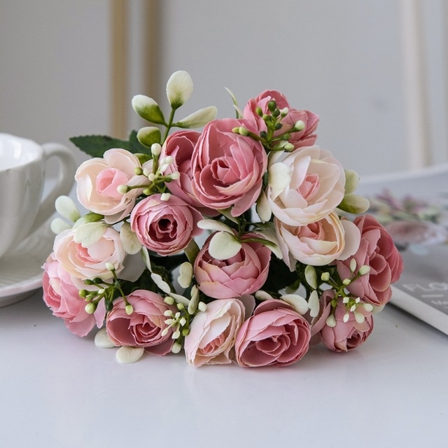 Dirbtinė 5 šakučių rožių maža arbatmedžio puokštė vestuvių puokštė dirbtinė gėlė paprasta namų svetainės valgomojo stalo dekoracija gėlė