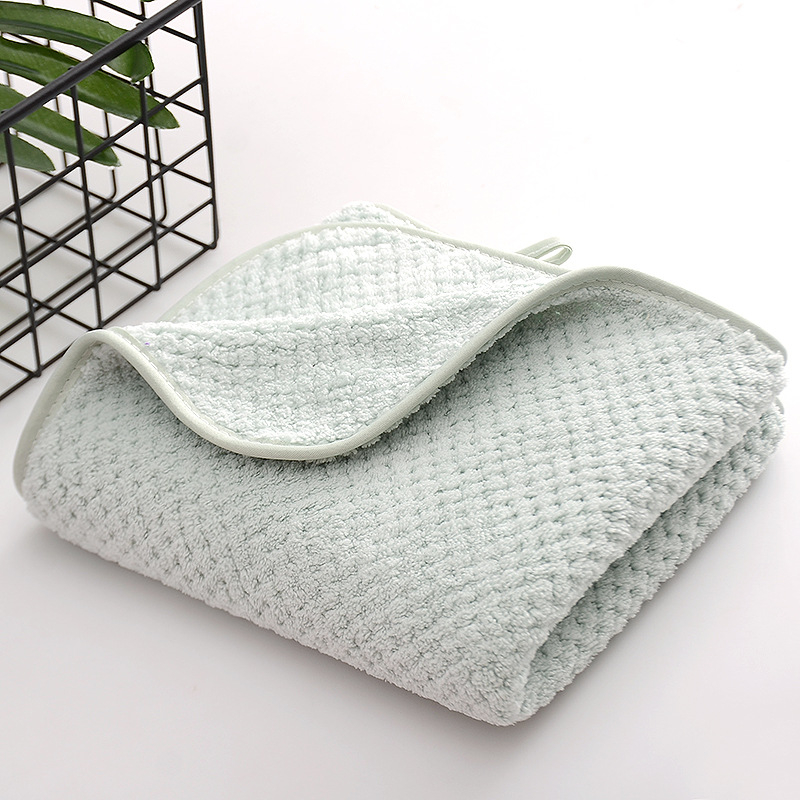 Kootud korallfliisist rätik, õhuke rätik, pehme imav kiud, hulgimüük, paks kinkekaardi logoga näorätik