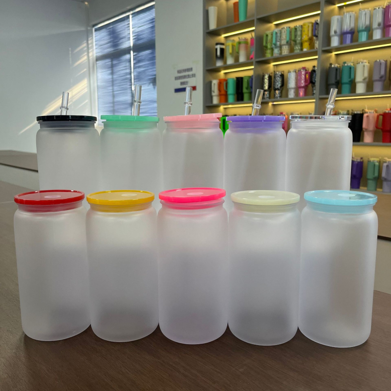 2024 Robbanásveszélyes 16oz-os műanyag tapadókorong, környezetbarát akril zselés színű, mason pohár, műanyag pohár nagykereskedelem